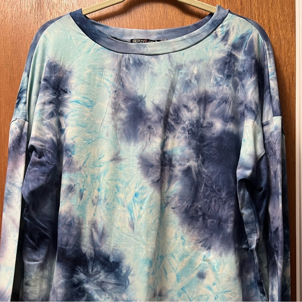 Glitzy Girlz, long sleeve, tie dye shirt. Size L